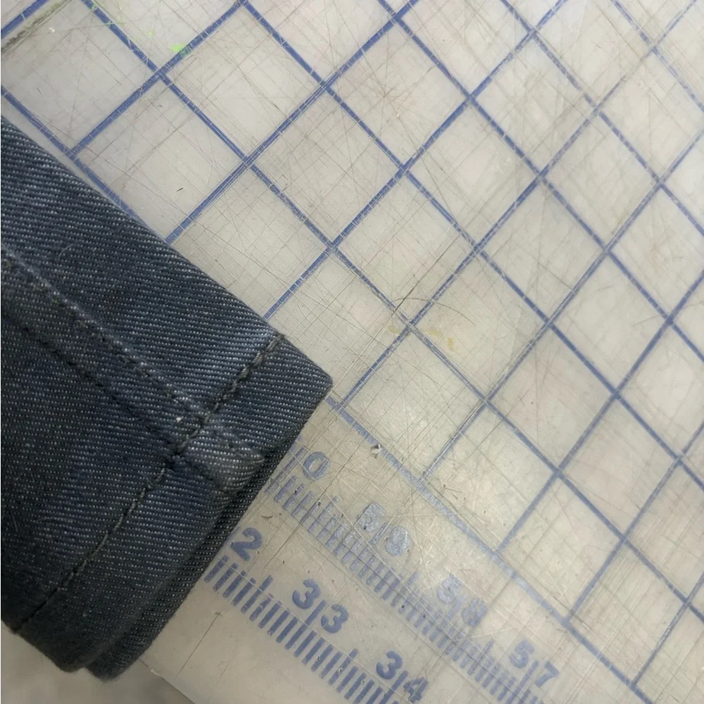 Gray Straight-Leg Jeans. Levi’s 510 super skinny.  Size 36x32 - Picture 6 of 7